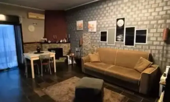 Rexer-Belmonte-Mezzagno-Appartamento-sito-a-Belmonte-Mezzagno-SALONE