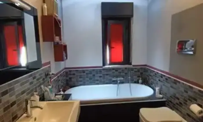 Rexer-Belmonte-Mezzagno-Appartamento-sito-a-Belmonte-Mezzagno-BAGNO