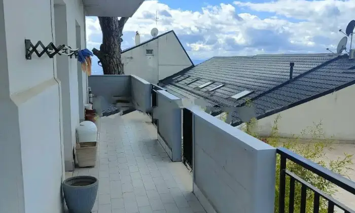 Rexer-Ariano-Irpino-Vendesi-quadrilocale-via-Viggiano-Ariano-Irpino-Balcone