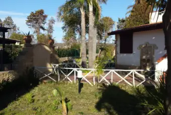Rexer-Isola-di-Capo-Rizzuto-Villa-in-vendita-ad-Isola-di-Capo-Rizzuto-Giardino