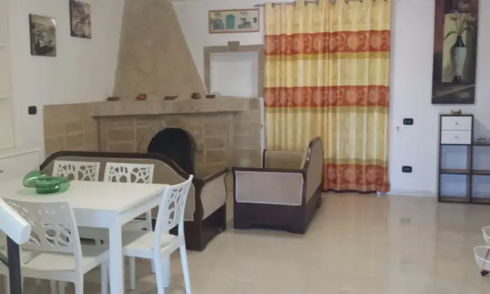 Rexer-Isola-di-Capo-Rizzuto-Villa-in-vendita-ad-Isola-di-Capo-Rizzuto-Salone