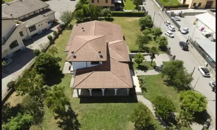 Rexer-Capodimonte-Villa-in-vendita-a-Capodimonte-Giardino