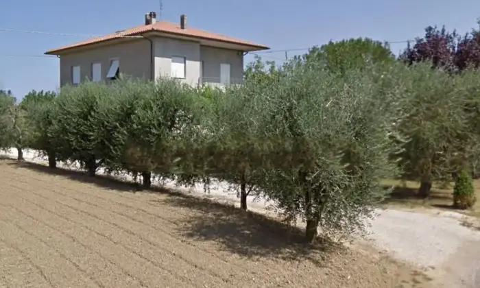 Rexer-Fano-Vendesi-villa-bifamiliare-in-via-Adda-a-Fano-Terrazzo
