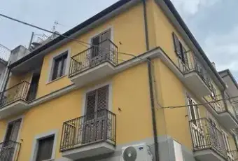 Rexer-CastellUmberto-Vendesi-palazzina-centro-storico-CastellUmberto-ME-Altro