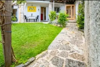 Rexer-Oggebbio-MONOLOCALE-LAGO-MAGGIORE-GIARDINO-E-SPA-Terrazzo