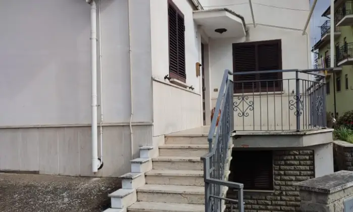 Rexer-Graffignano-Vendesi-villetta-a-Graffignano-via-Cupa-ALTRO