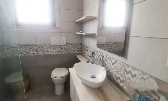 Rexer-Nard-Vendesi-villa-indipendente-a-Nardo-LE-Bagno