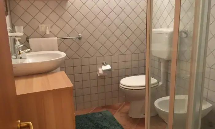 Rexer-Noto-Appartamento-in-vendita-in-vico-Giovanni-Verga-a-Noto-Bagno
