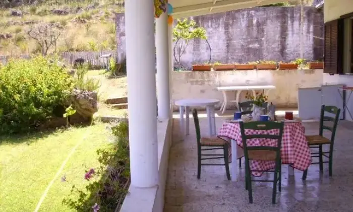 Rexer-Gaeta-IN-AFFITTO-ANNUALE-OPPURE-ANCHE-CON-FORMULA-RENT-TO-BY-Terrazzo