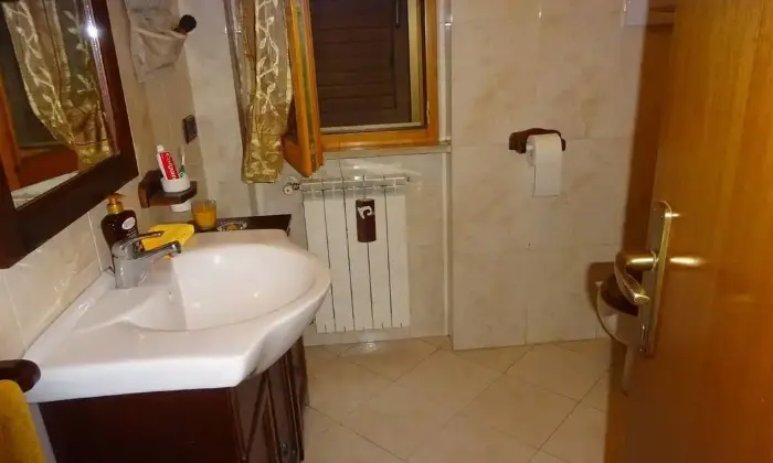 Rexer-Civitella-in-Val-di-Chiana-Villetta-in-via-Berlinguer-a-Civitella-in-Val-di-Chiana-Tegoleto-Bagno