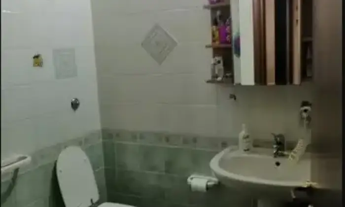 Rexer-Tiriolo-Vendesi-appartamento-a-TIRIOLO-CZ-Bagno