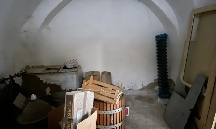 Rexer-Albano-di-Lucania-Vendesi-locale-commerciale-a-al-centro-di-Albano-di-Lucania-Altro