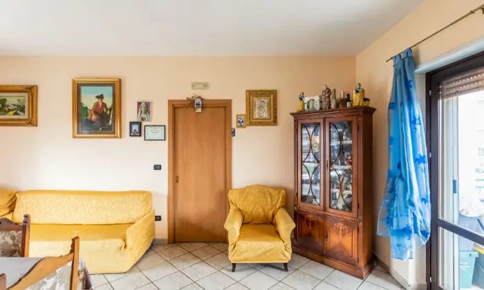 Rexer-Avezzano-Appartamento-in-Via-Napoli-Avezzano-SALONE