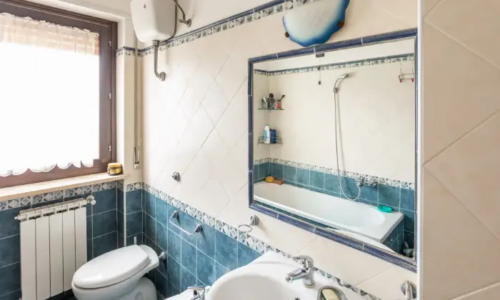 Rexer-Avezzano-Appartamento-in-Via-Napoli-Avezzano-BAGNO