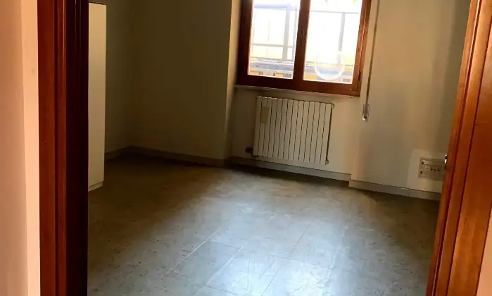 Rexer-Latina-Ampio-ufficio-in-centro-a-Latina-ALTRO