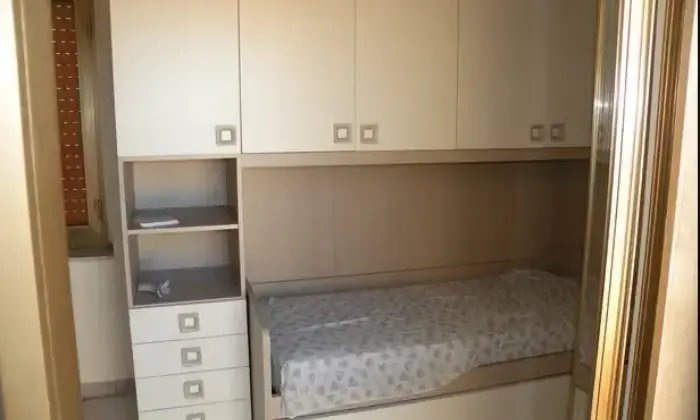 Rexer-Calascibetta-Vendesi-casa-indipendente-in-via-Roma-a-CALASCIBETTA-EN-CAMERA-DA-LETTO