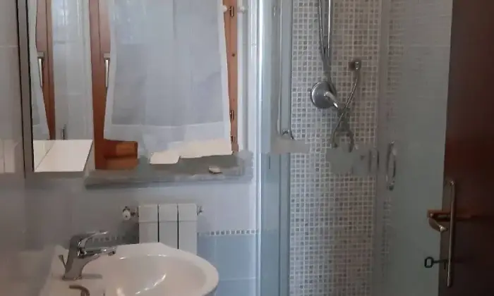 Rexer-San-Lorenzo-Nuovo-Vendesi-Villa-a-schiera-via-di-Miralago-San-Lorenzo-Nuovo-Bagno