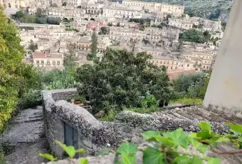 Rexer-Modica-Vendesi-fabbricato-in-zona-panoramica-a-Modica-RG-Vista