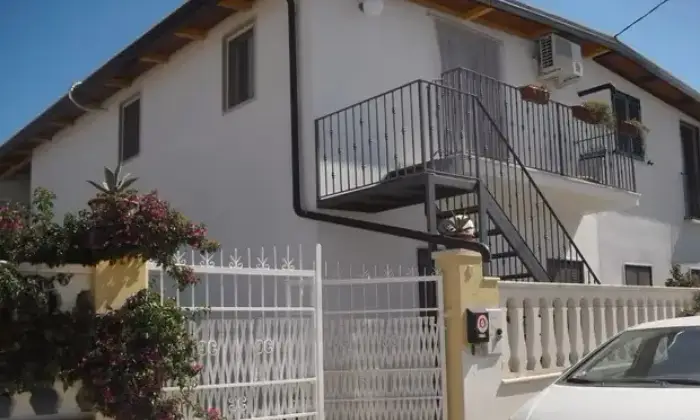 Rexer-Cagnano-Varano-CasaIndipendente-in-Contrada-Capoiale-Cagnano-Varano-ESTERNO