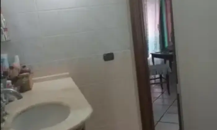 Rexer-Biccari-Casa-indipendente-in-vendita-in-vico-Pozzi-a-Biccari-Bagno