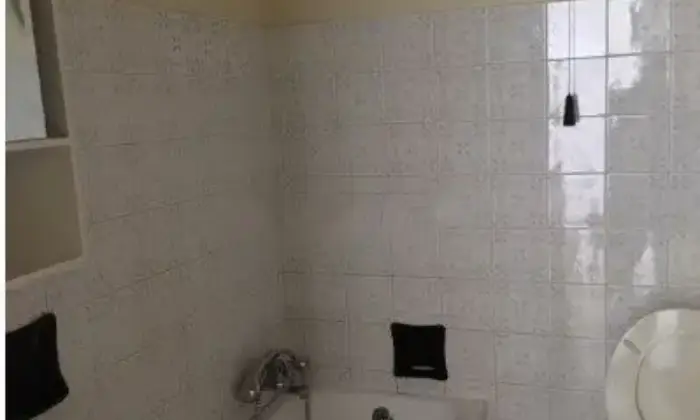 Rexer-Cagli-Vendesi-appartamento-in-via-Tiranni-a-Cagli-Bagno
