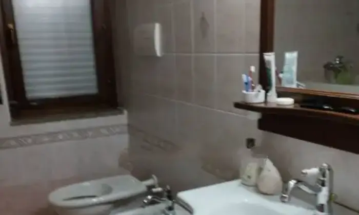 Rexer-Piaggine-Appartamento-quadrilocale-piani-in-vendita-a-Piaggine-Bagno