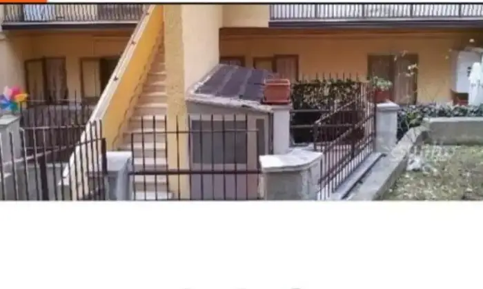 Rexer-San-Giovanni-Rotondo-appartamentoboxcantina-scale-di-proprieta-Garage