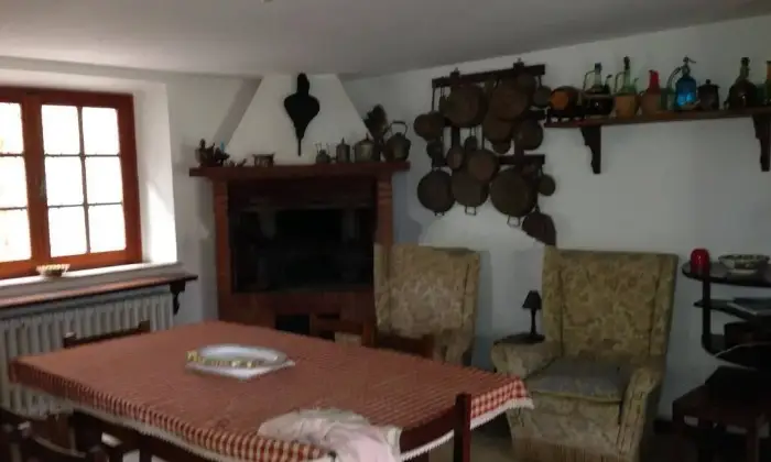 Rexer-Corinaldo-Vendesi-villa-unifamiliare-viale-Raffaello-Centro-Corinaldo-Salone