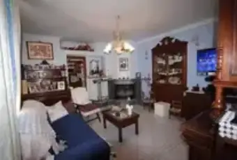Rexer-Cannobio-Vendesi-appartamento-a-Traffiume-a-Cannobio-VB-Salone