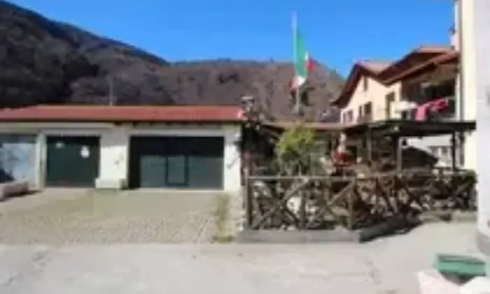 Rexer-Cannobio-Vendesi-appartamento-a-Traffiume-a-Cannobio-VB-Garage
