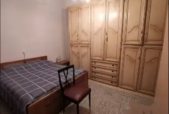Rexer-Pontremoli-Appartamento-piano-primo-nel-borgo-della-S-S-Annunziata-CameraDaLetto