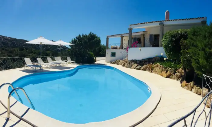 Rexer-Arzachena-Villa-vista-mare-vicino-a-Porto-Cervo-in-Costa-Smeralda-Giardino