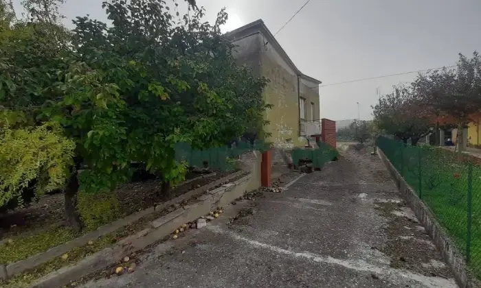 Rexer-Lugo-Villa-unifamiliare-Stradone-San-Bernardino-Lugo-Giardino