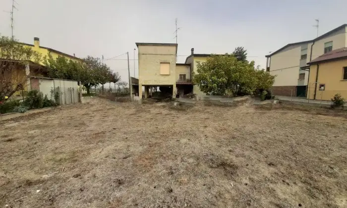 Rexer-Lugo-Villa-unifamiliare-Stradone-San-Bernardino-Lugo-Giardino