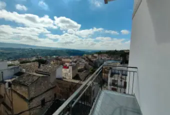 Rexer-Vittoria-Vendesi-appartamento-a-Vittoria-centro-storico-Via-Dei-Mille-Terrazzo