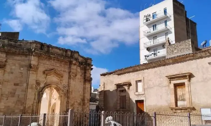Rexer-Vittoria-Vendesi-appartamento-a-Vittoria-centro-storico-Via-Dei-Mille-Terrazzo