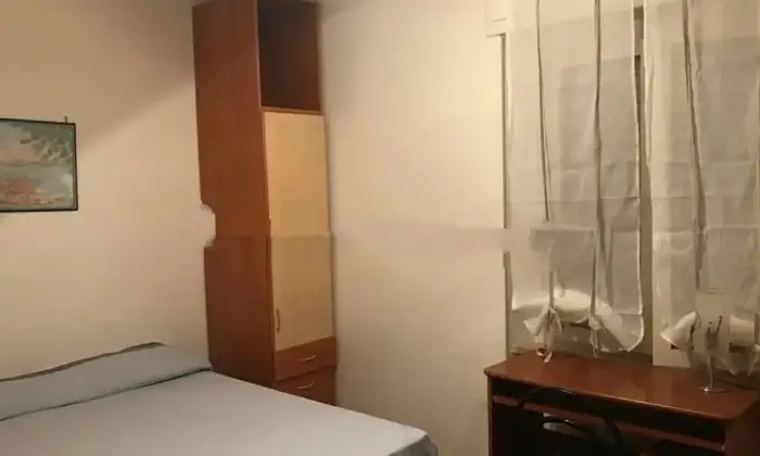 Rexer-Perugia-Vendesi-appartamento-in-Leon-Battista-Alberti-Perugia-CameraDaLetto