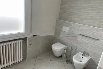 Rexer-Cavarzere-Trilocale-via-Aprile-Centro-Cavarzere-Bagno