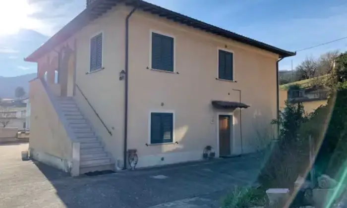 Rexer-Nocera-Umbra-Casa-singola-Giardino