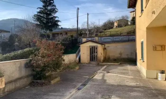 Rexer-Nocera-Umbra-Casa-singola-Terrazzo