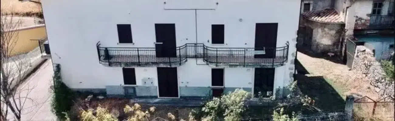 Rexer-Tornimparte-Vendesi-appartamento-a-TORNIMPARTE-AQ-Terrazzo