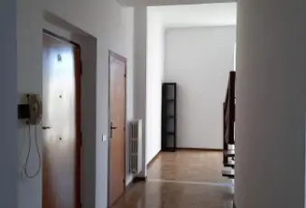 Rexer-Ancona-Appartamento-di-metri-quadrati-Altro