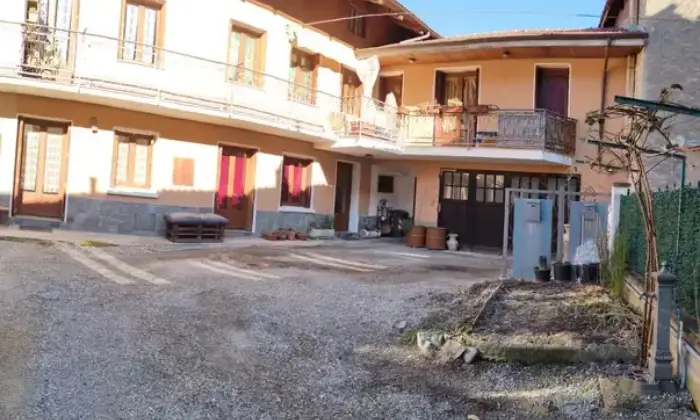 Rexer-Vaie-Casa-semindipendente-in-vendita-in-via-Maggio-a-Vaie-Terrazzo