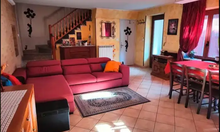 Rexer-Vaie-Casa-semindipendente-in-vendita-in-via-Maggio-a-Vaie-Salone