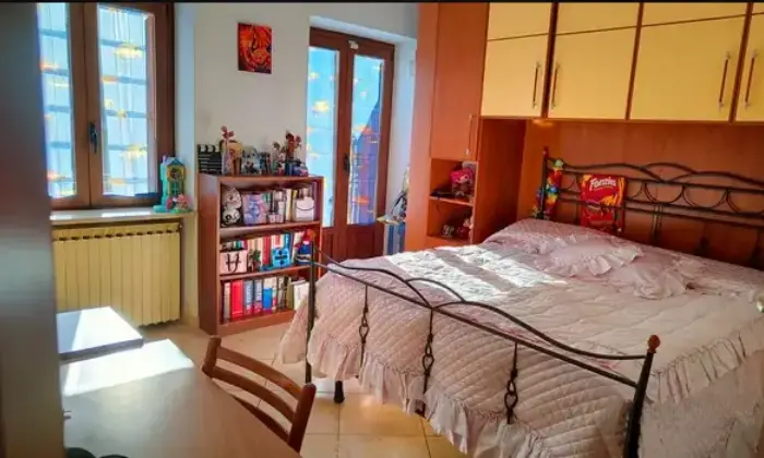 Rexer-Vaie-Casa-semindipendente-in-vendita-in-via-Maggio-a-Vaie-CameraDaLetto