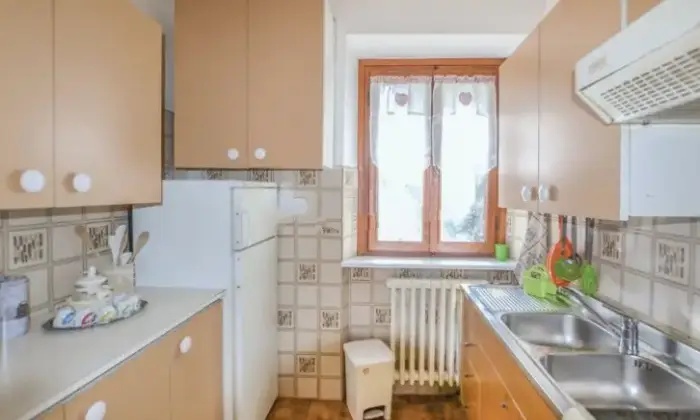 Rexer-Chiusi-della-Verna-Villa-in-vendita-in-via-del-Poggio-Chiusi-della-Verna-Cucina