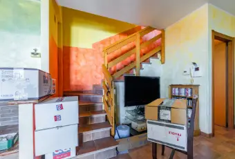 Rexer-Tortoreto-Bellissima-villa-su-tre-livelli-spaziosa-e-riservata-SALONE