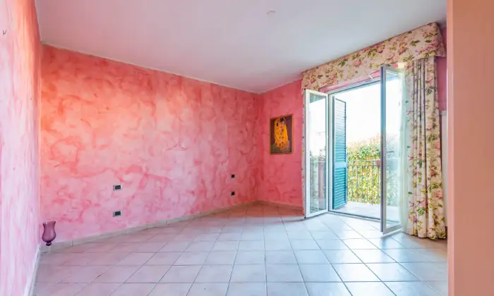 Rexer-Tortoreto-Bellissima-villa-su-tre-livelli-spaziosa-e-riservata-CAMERA-DA-LETTO