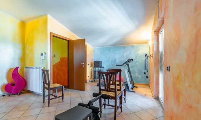 Rexer-Tortoreto-Bellissima-villa-su-tre-livelli-spaziosa-e-riservata-CAMERA-DA-LETTO