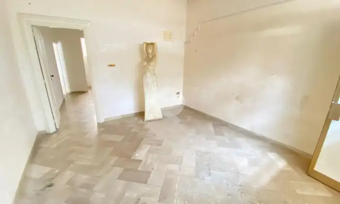Rexer-Manfredonia-Locale-commerciale-Altro